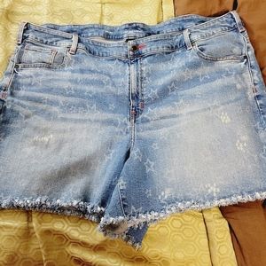 Women’s Plus-Size Denim Short by Lane Bryant Size 26